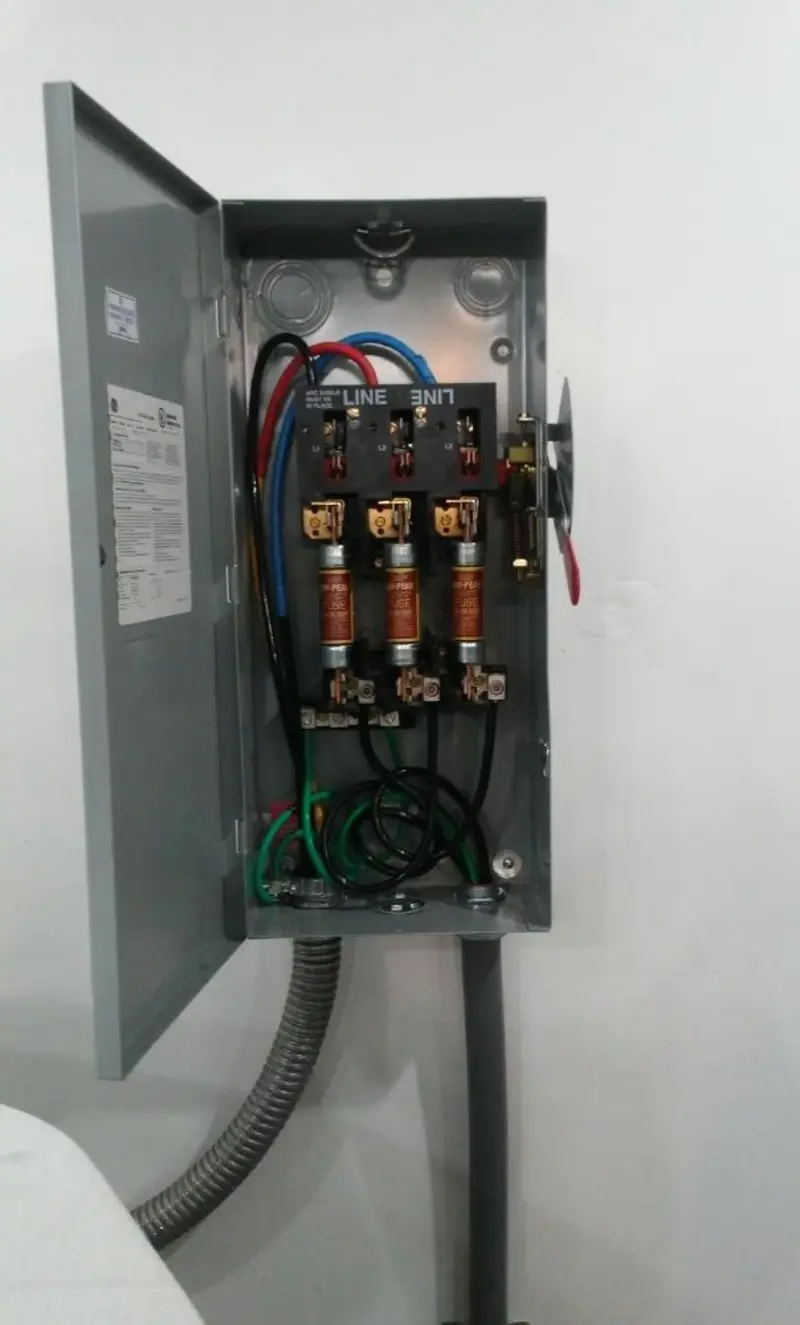 Three-phase disconnect switch installed for Electrical Wiring & Rewiring in Sanford